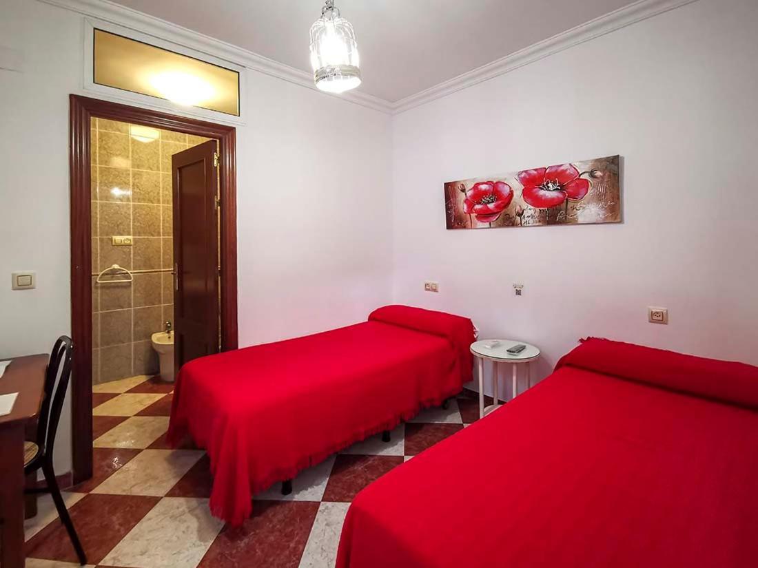 Pension Hidalgo 1 Utrera Esterno foto