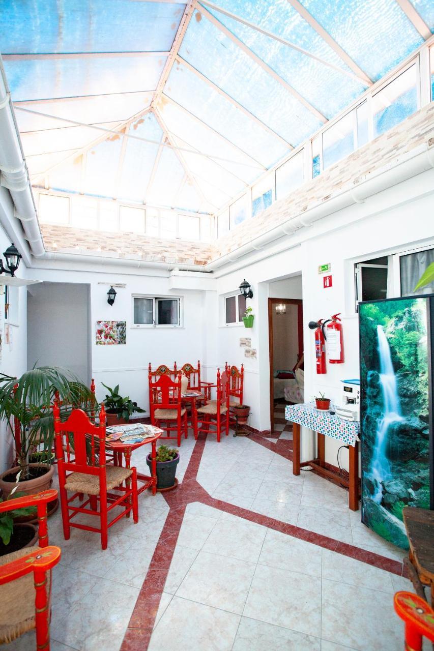 Pension Hidalgo 1 Utrera Esterno foto