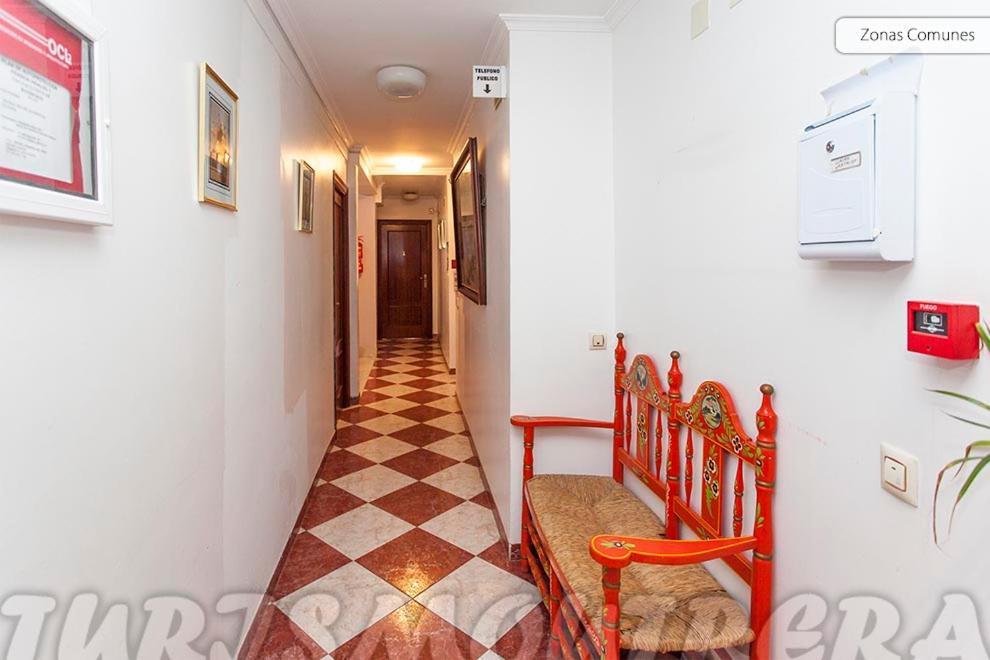 Pension Hidalgo 1 Utrera Esterno foto